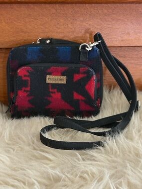 Pendleton ‘Diamond Desert’ Red, Black & Blue Wool Patterned Crossbody Bag